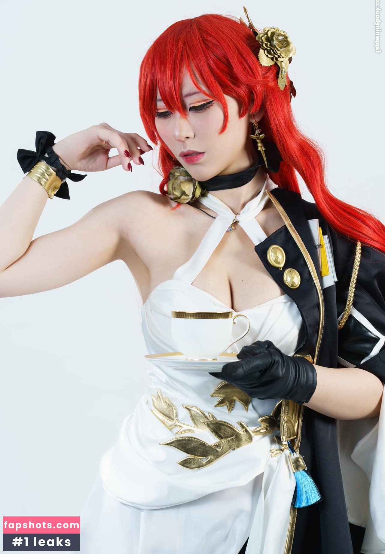 Larissa Rochefort gallery photo #63