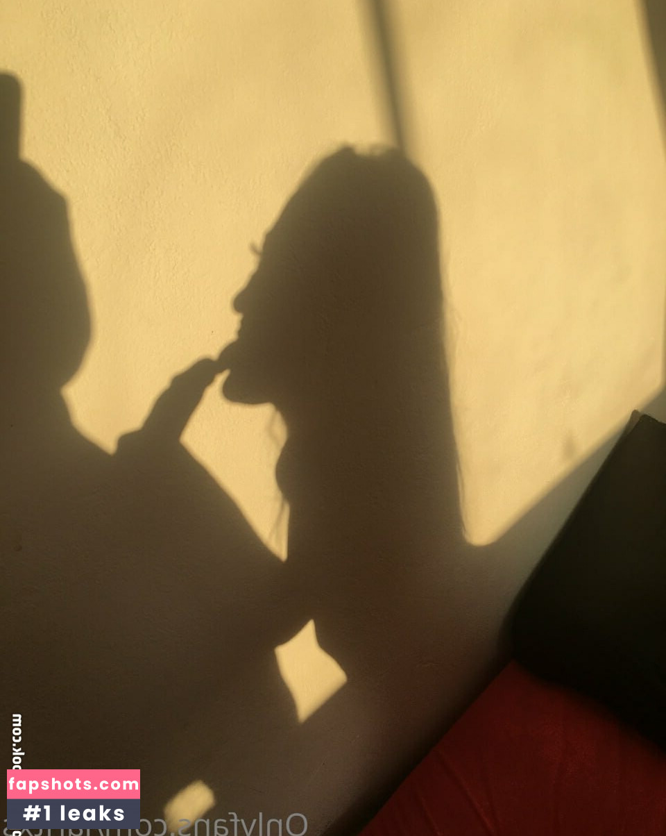 Larissinha Lari Nahé úniky fotek pouze od fanoušků #41 - Fapshots