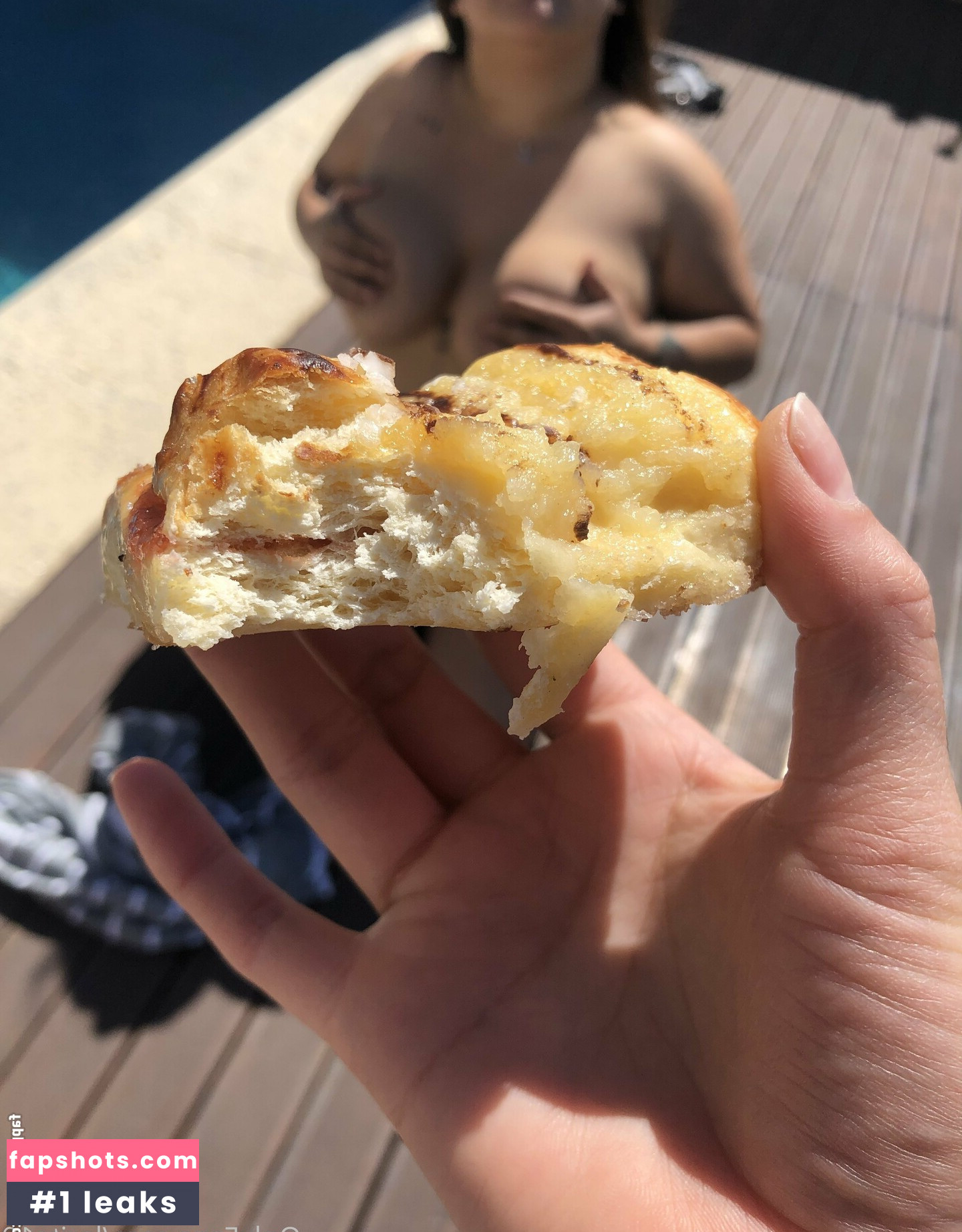 larita19 gallery photo #4