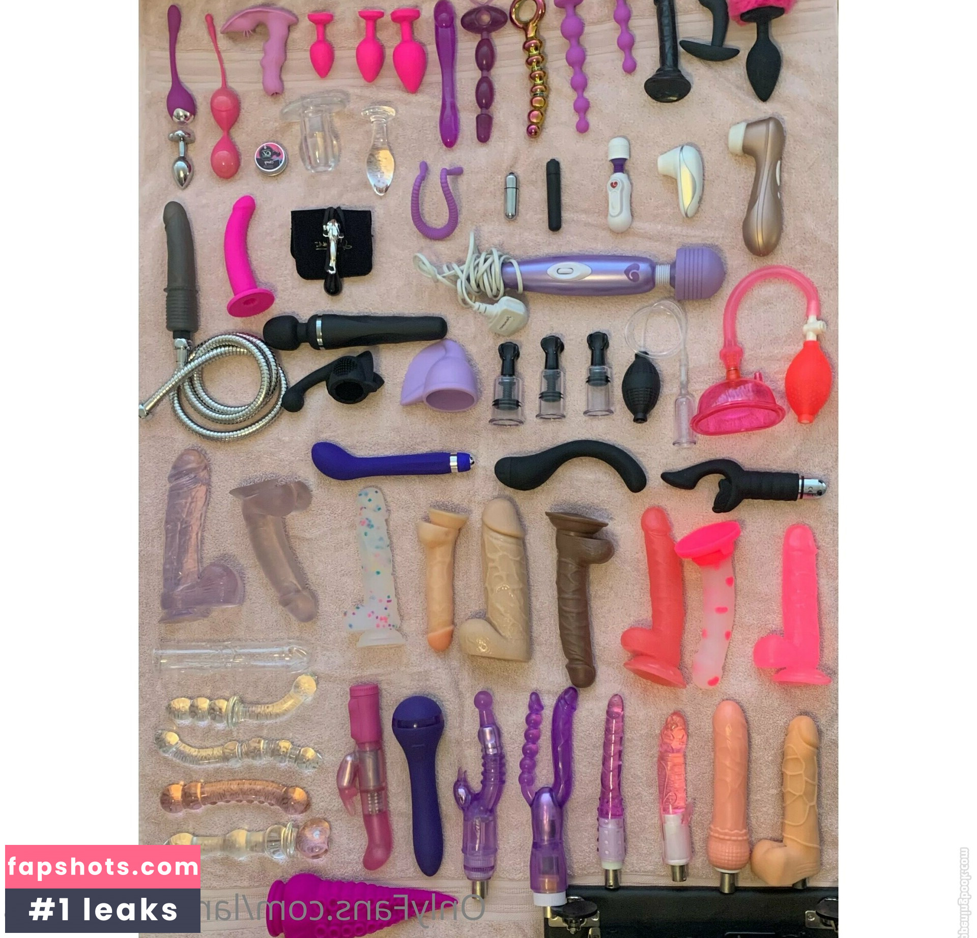 larnaronlyfans Nude Leaks OnlyFans Photos #20 - LeakJerk