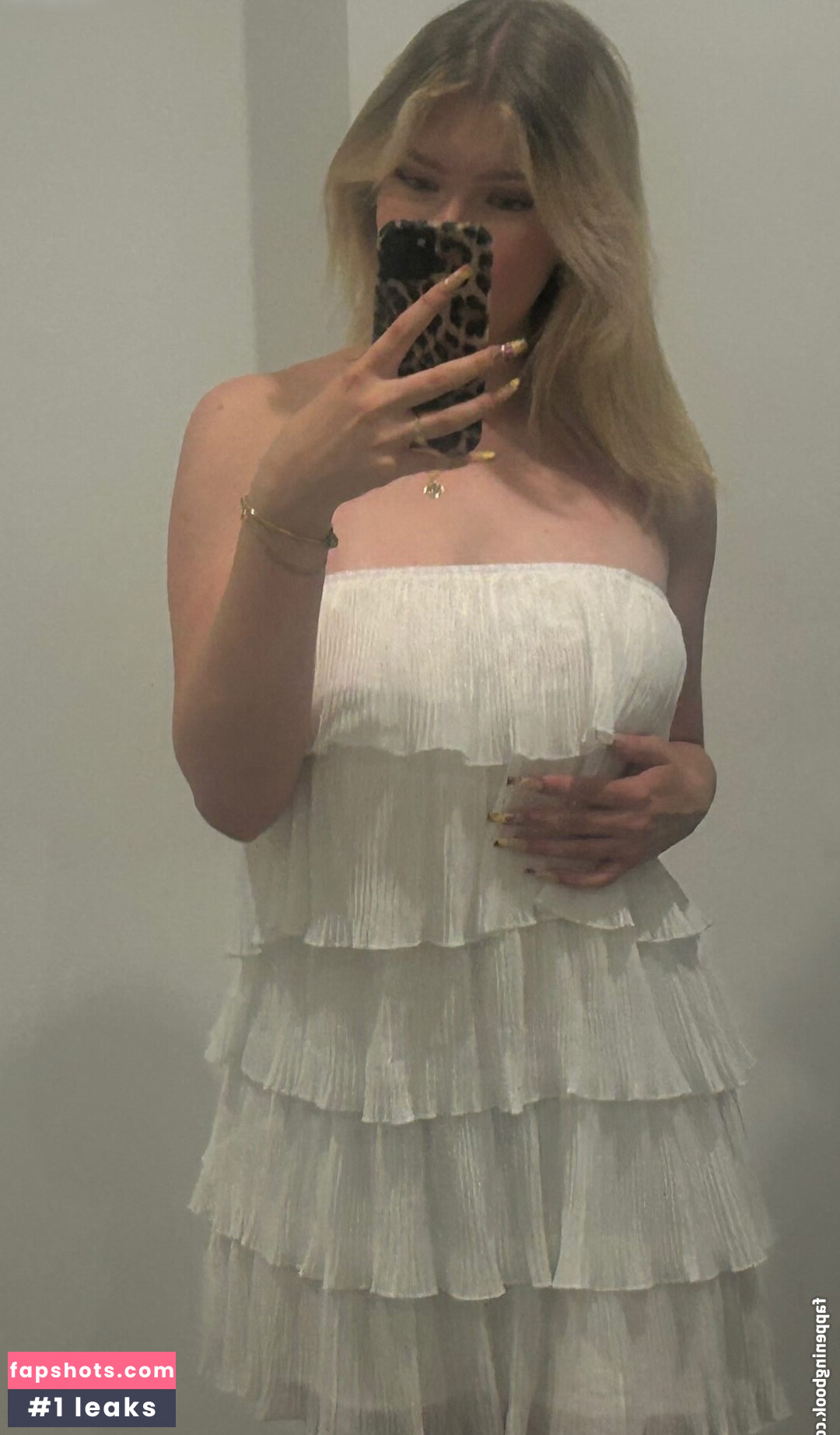 Larysa Salomea gallery photo #5