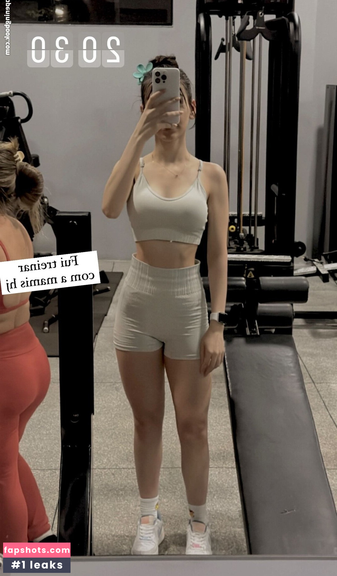 Laryssa Bitencourt gallery photo #4