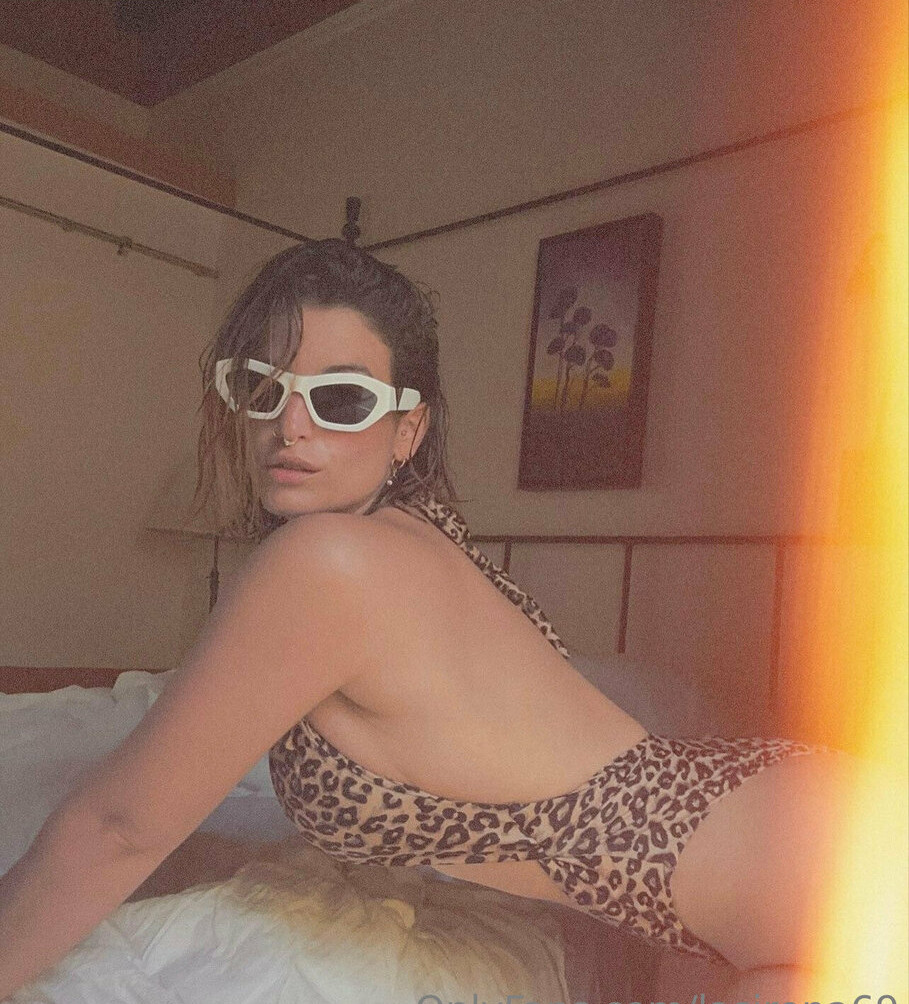 lasirena69-1 gallery photo #1174