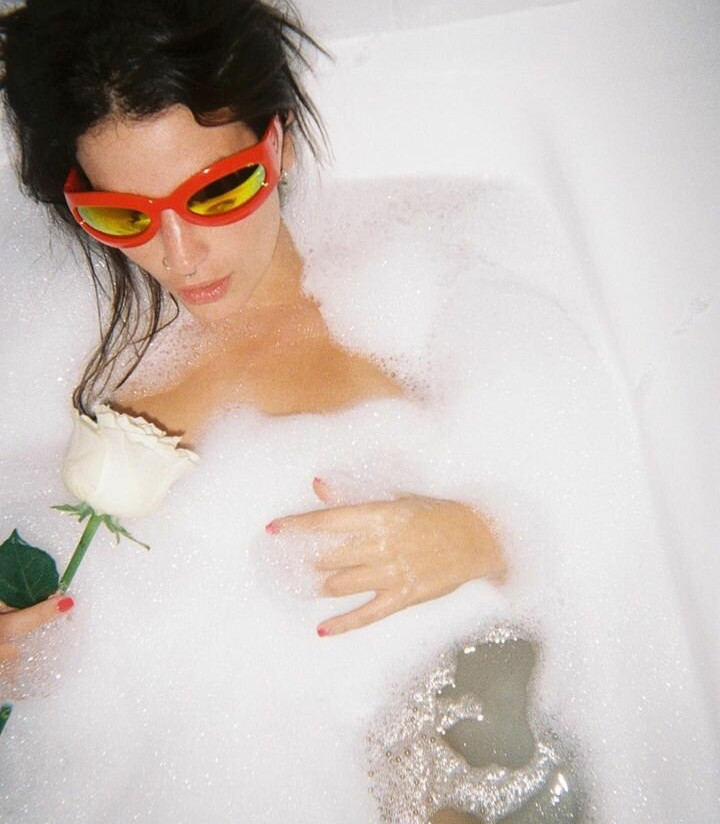 lasirena69-1 gallery photo #638