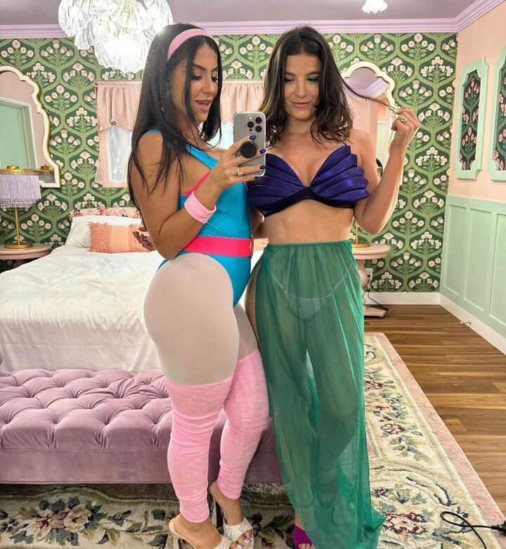 lasirena69-1 gallery photo #835