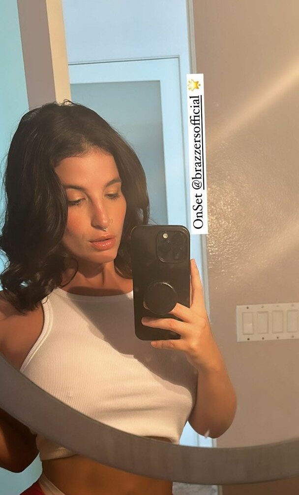 lasirena69-1 gallery photo #863