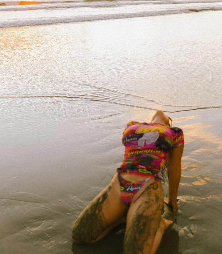 lasirena69-1 gallery photo #877