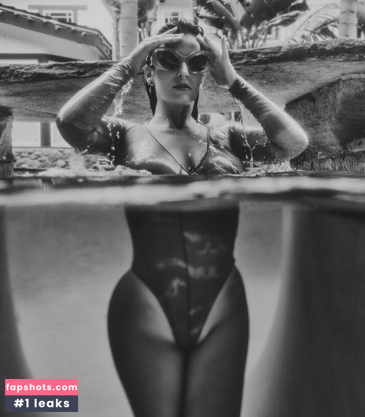 Lasirena69 gallery photo #292