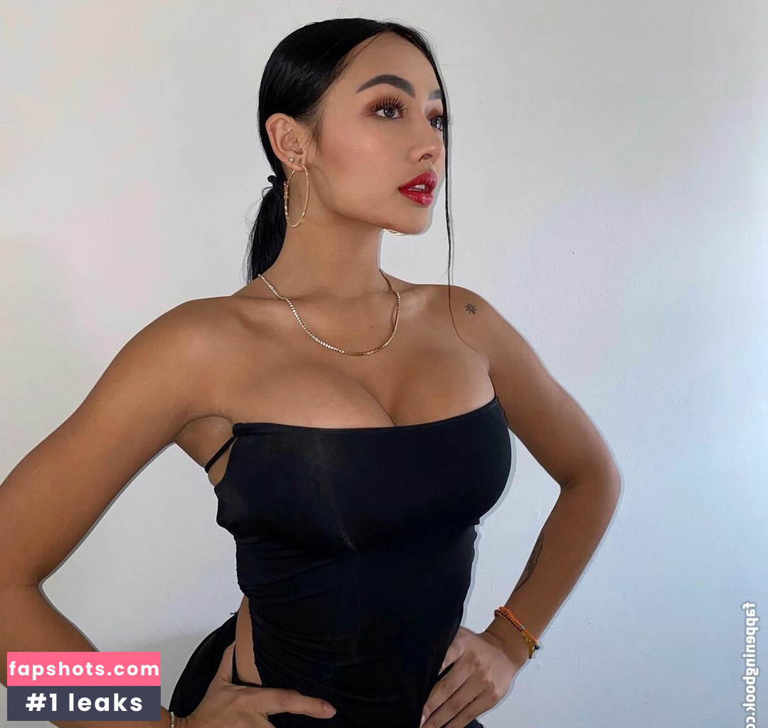 Latalzhang Nude Leaks OnlyFans Photos #7 - LeakJerk