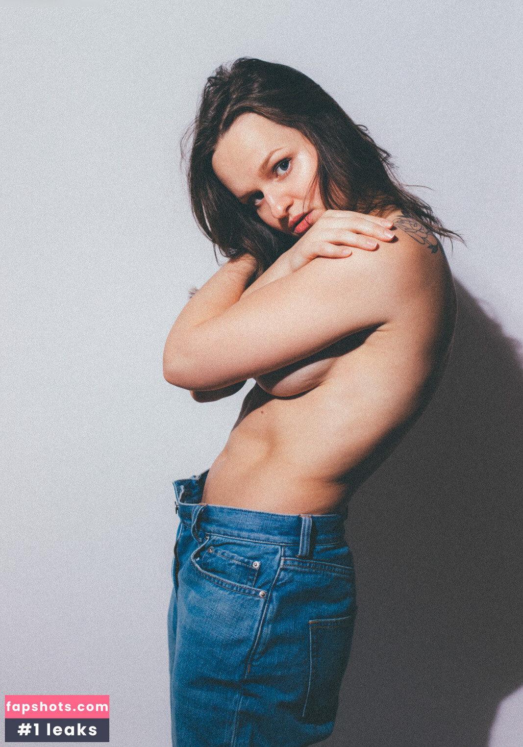 Late.night.ego gallery photo #13