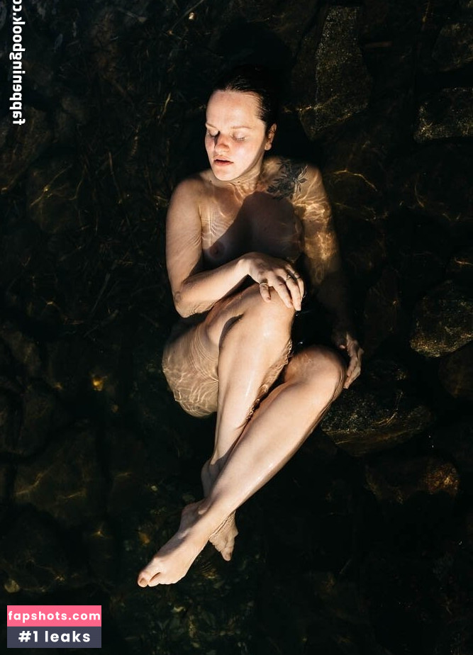 Late.night.ego gallery photo #23