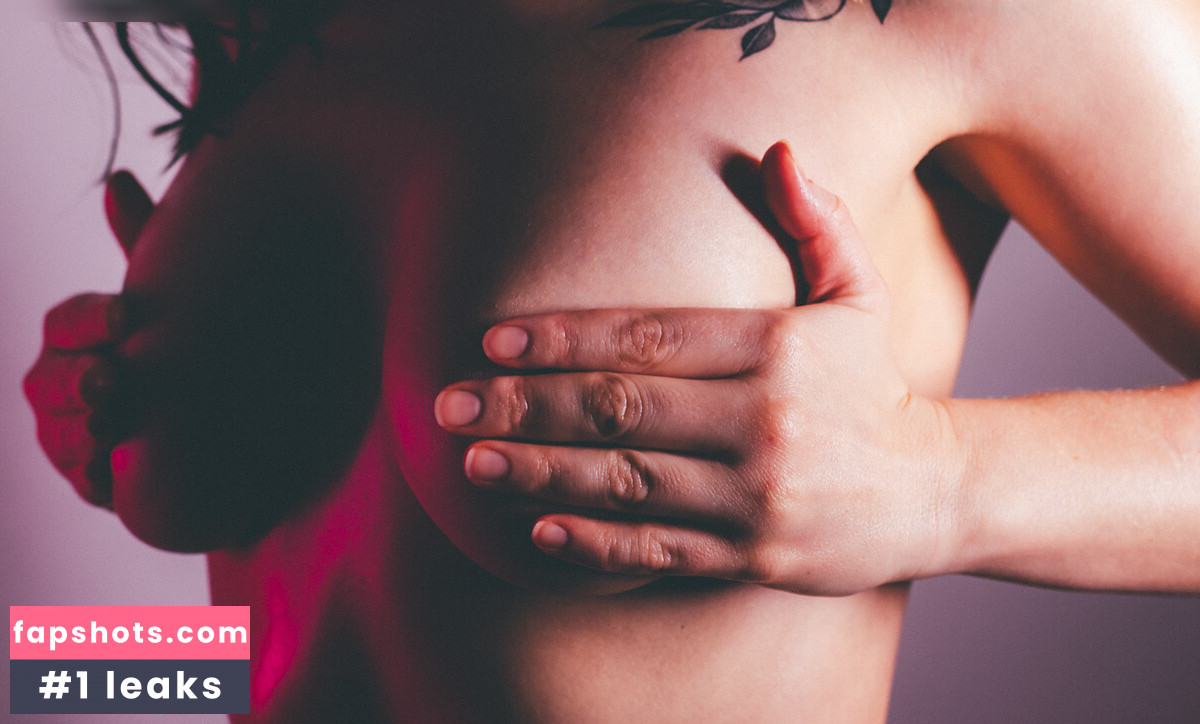 Late.night.ego gallery photo #4