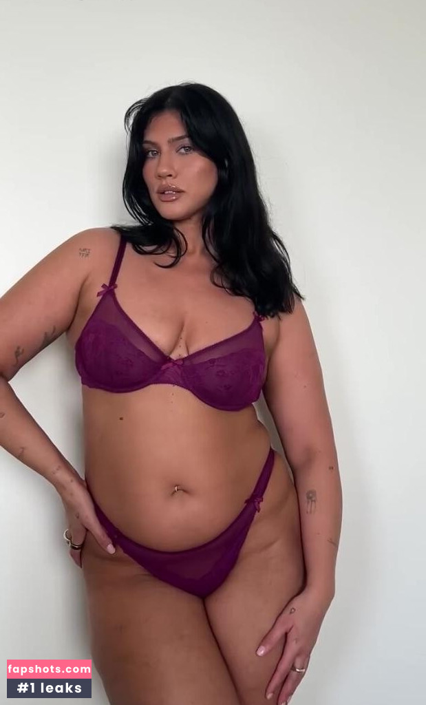 La'Tecia Thomas gallery photo #4