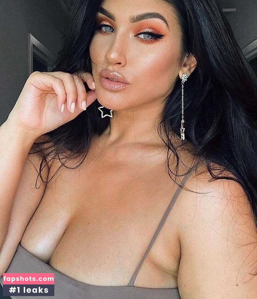 La'Tecia Thomas gallery photo #48