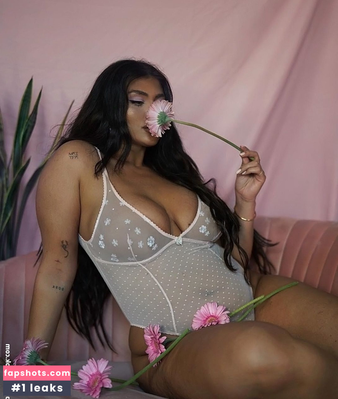 La'Tecia Thomas gallery photo #52