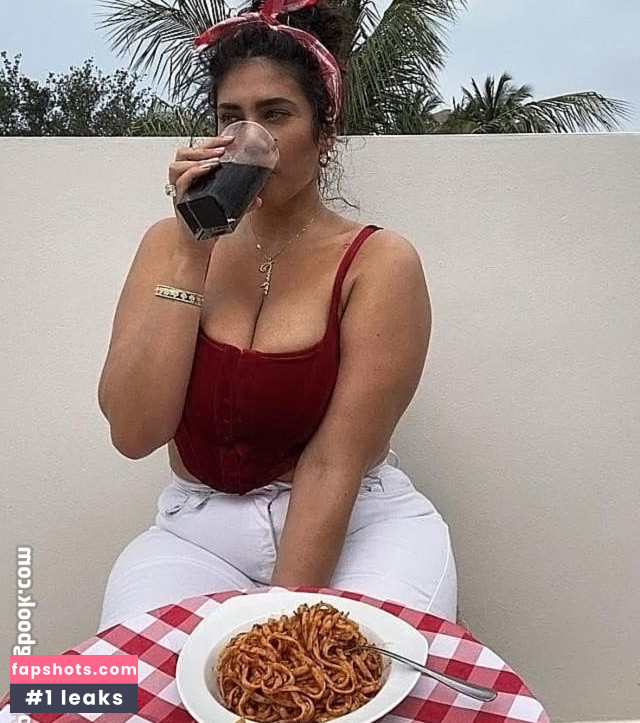 La'Tecia Thomas gallery photo #58