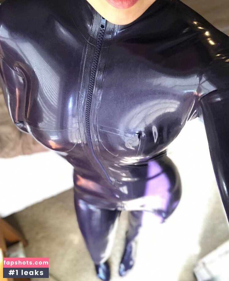 Latex Fetish gallery photo #114