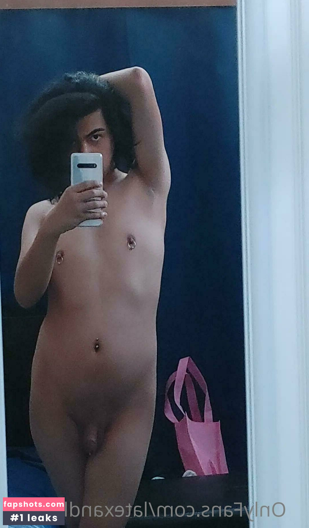 latexandlaceboi gallery photo #2