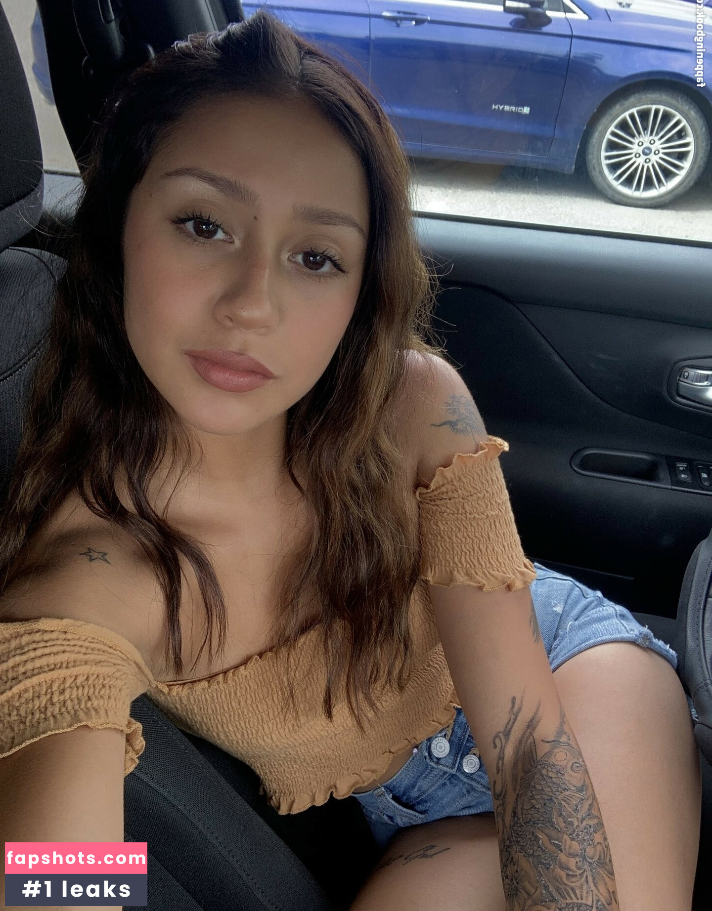 Latina Beauties gallery photo #163