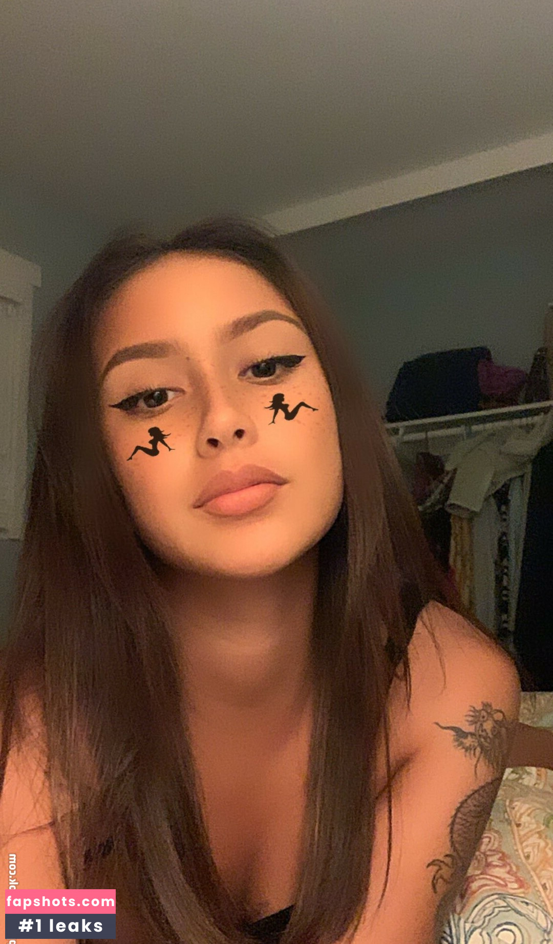 Latina Beauties gallery photo #182