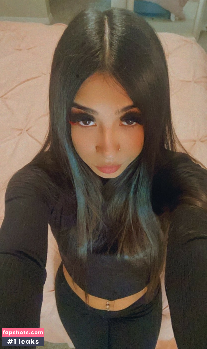 Latina Beauties gallery photo #38