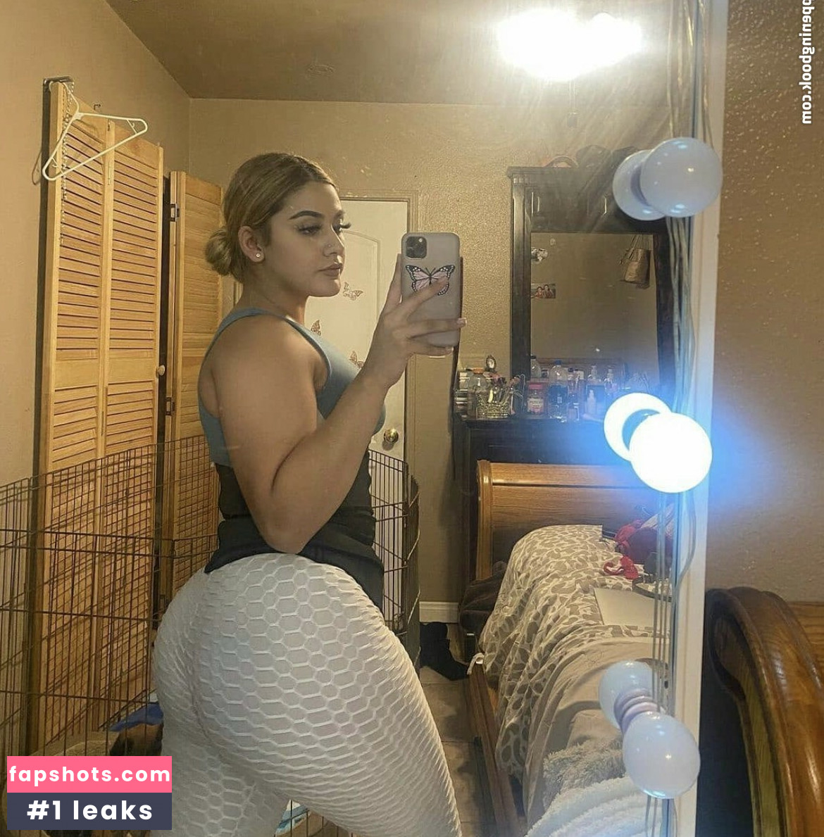 Latina California Girl gallery photo #2