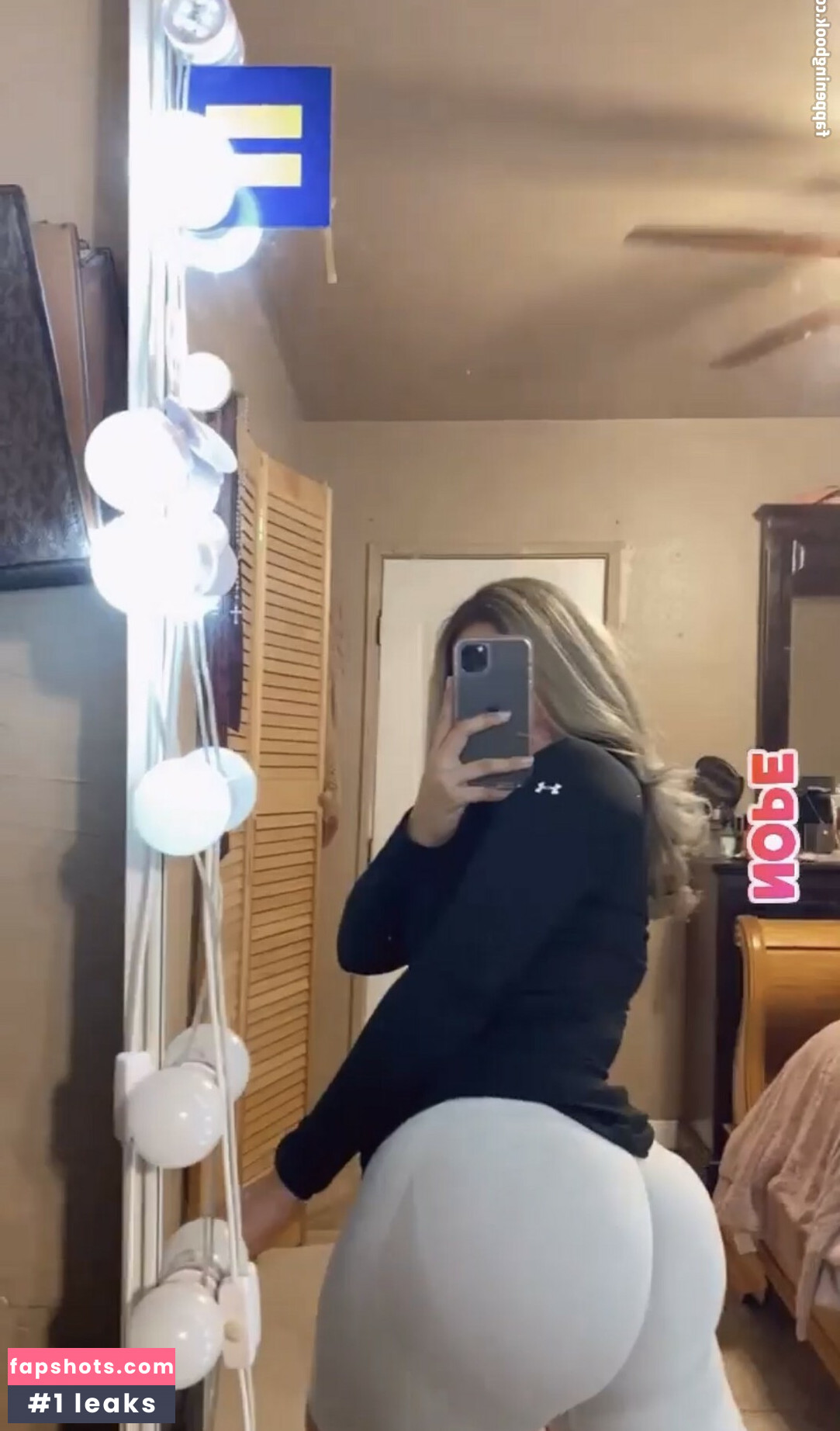 Latina California Girl gallery photo #12