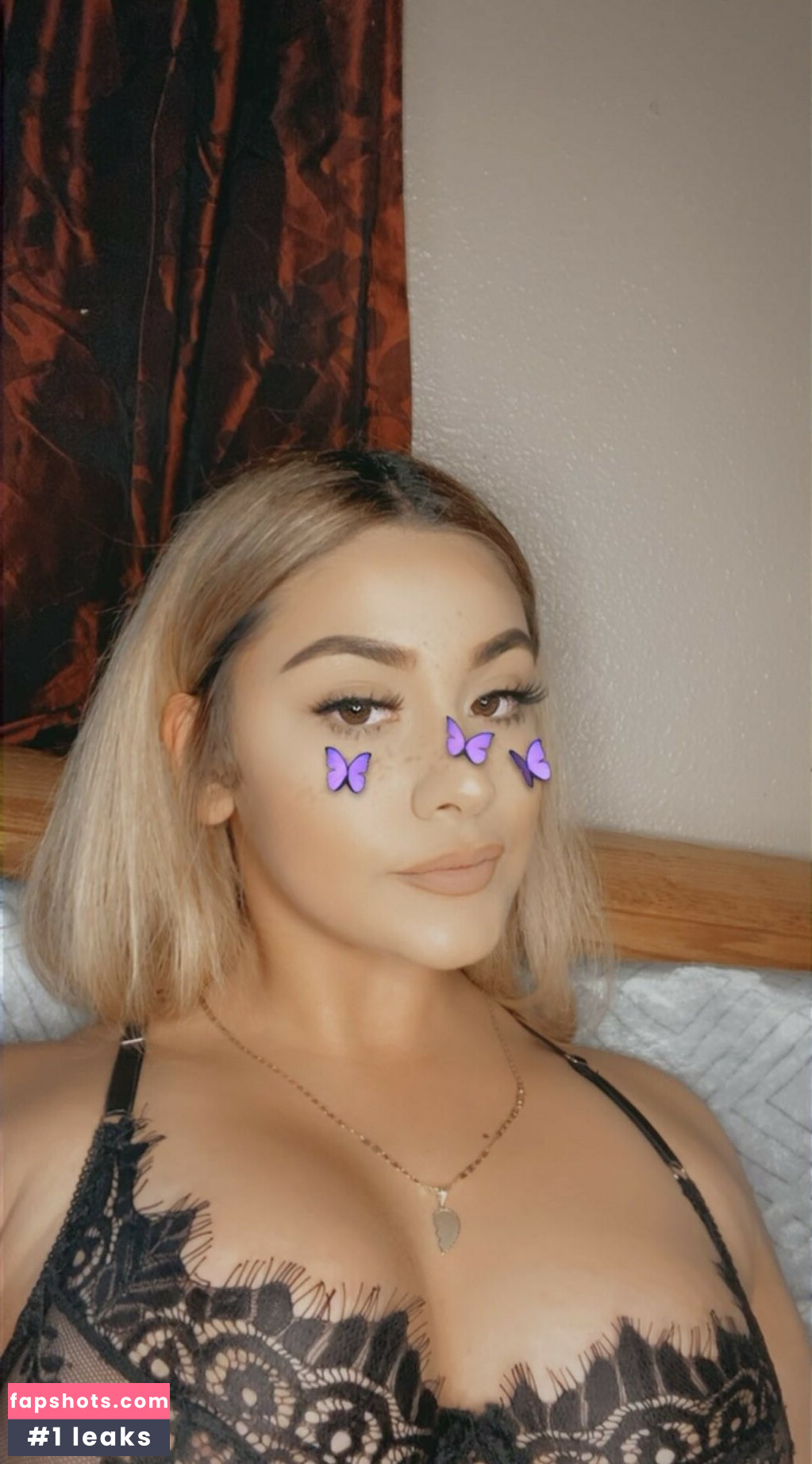 Latina California Girl gallery photo #18