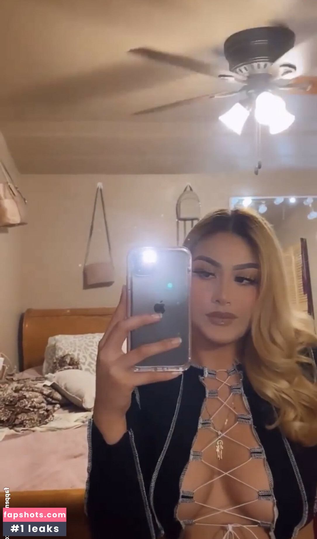 Latina California Girl gallery photo #19