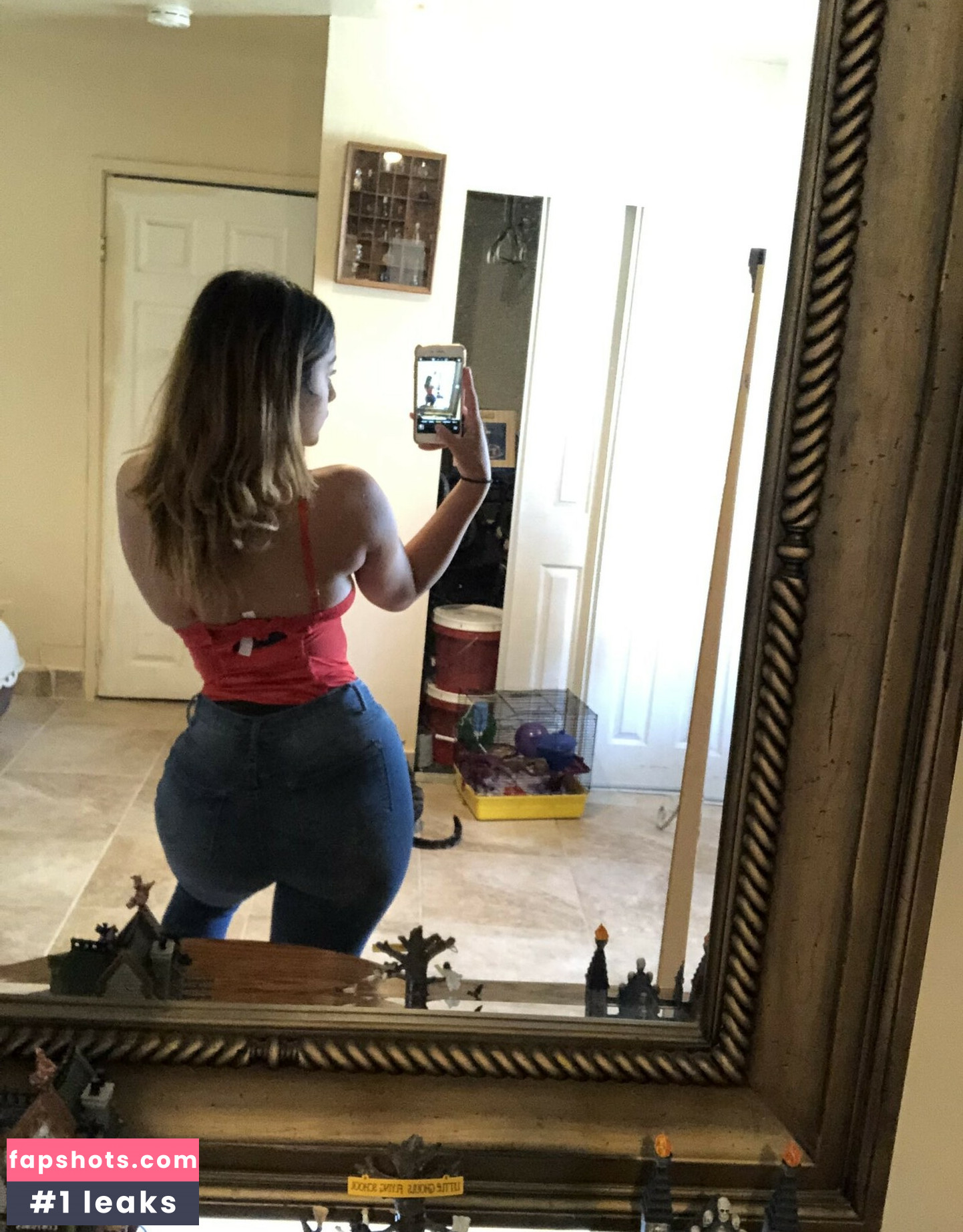 Latina California Girl gallery photo #21