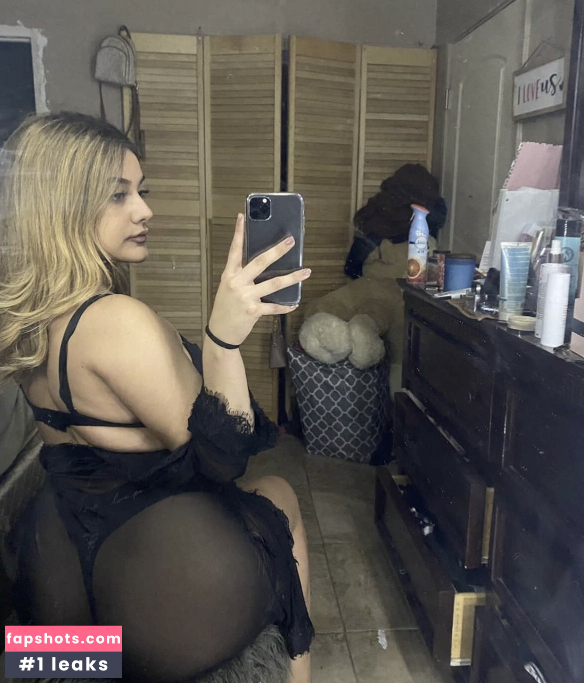 Latina California Girl gallery photo #4