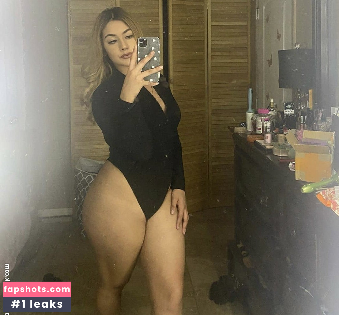 Latina California Girl gallery photo #10