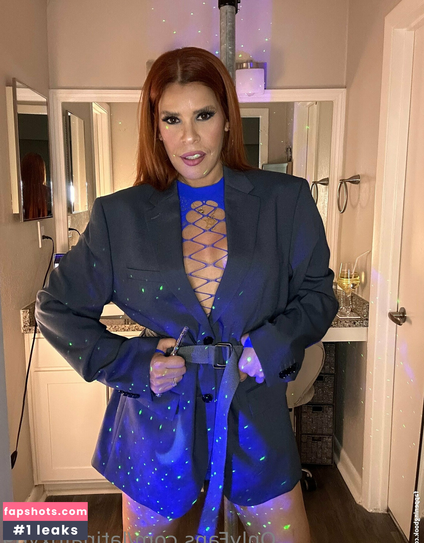 latinafoxy69 gallery photo #11