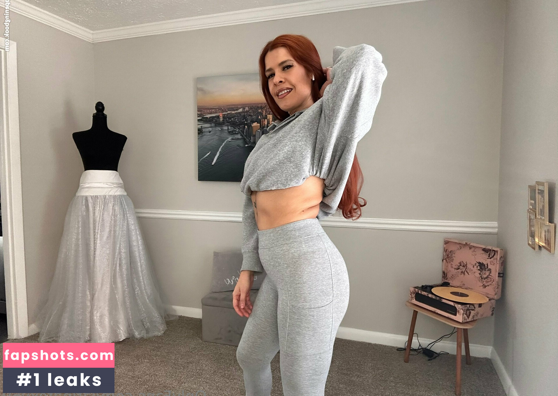 latinafoxy69 gallery photo #31