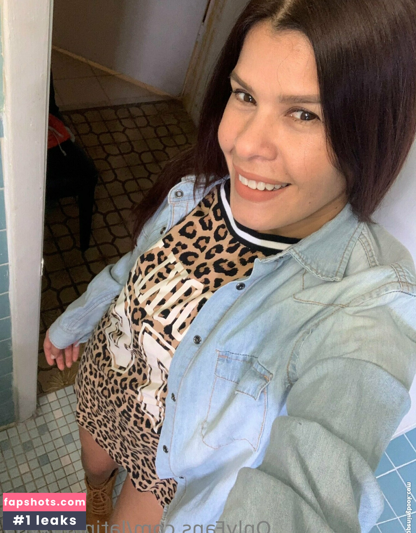 latinafoxy69 gallery photo #44