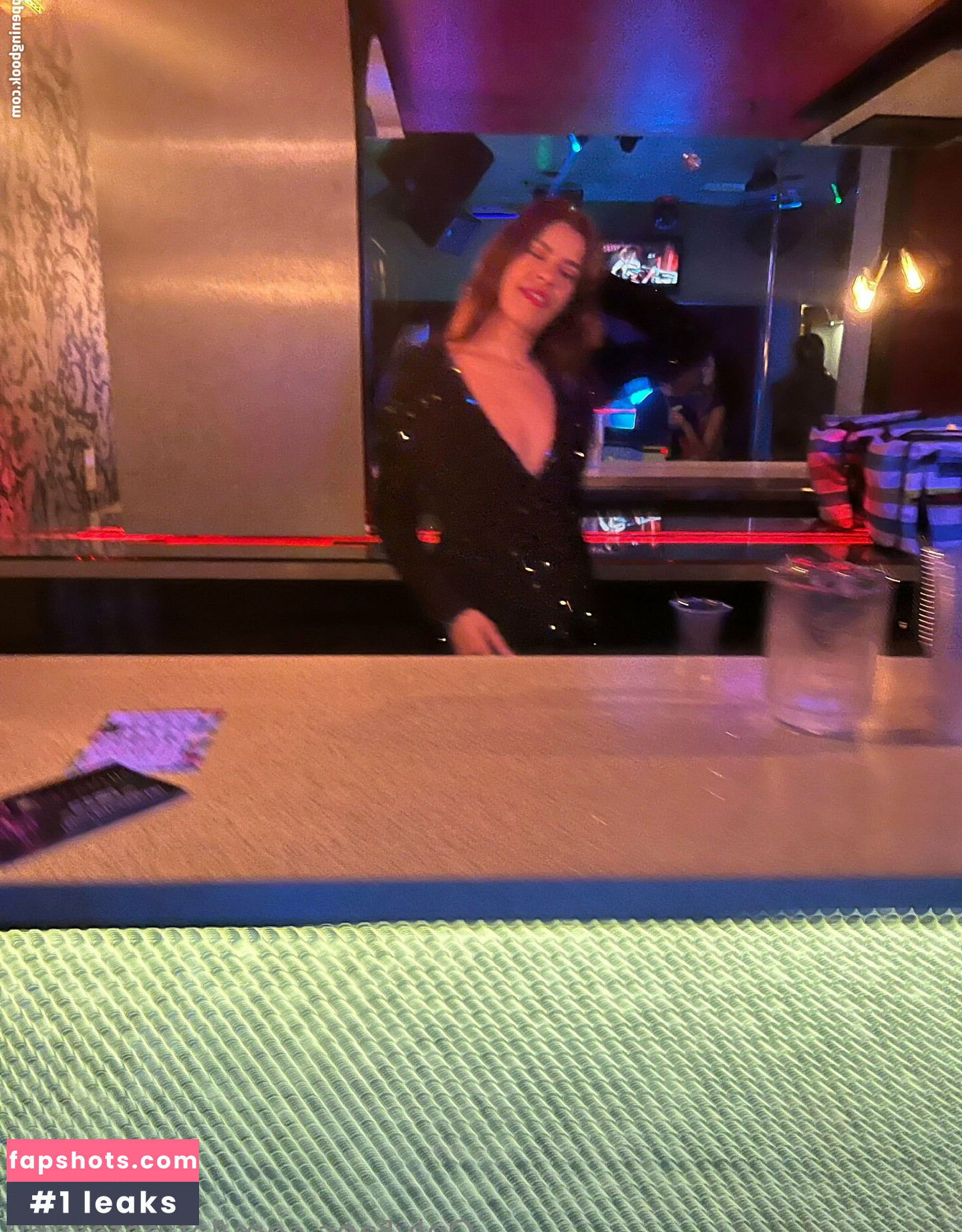 latinafoxy69 gallery photo #6