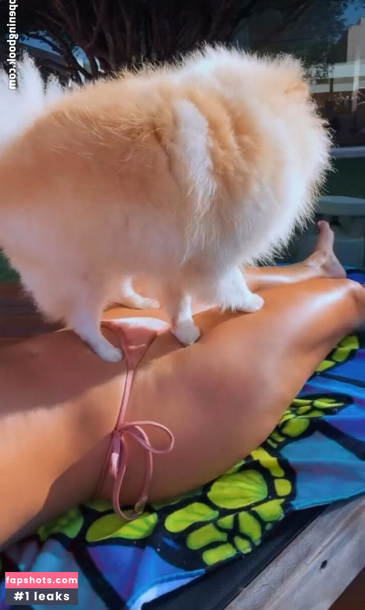 Lauana Prado gallery photo #2