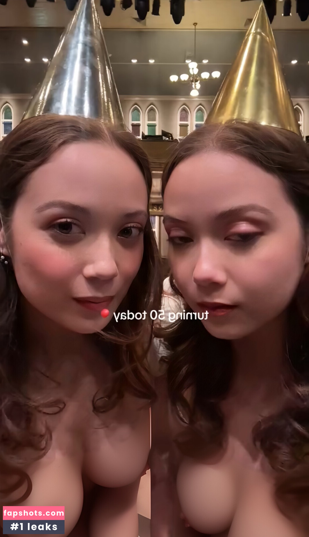 Laufey And Junia gallery photo #17