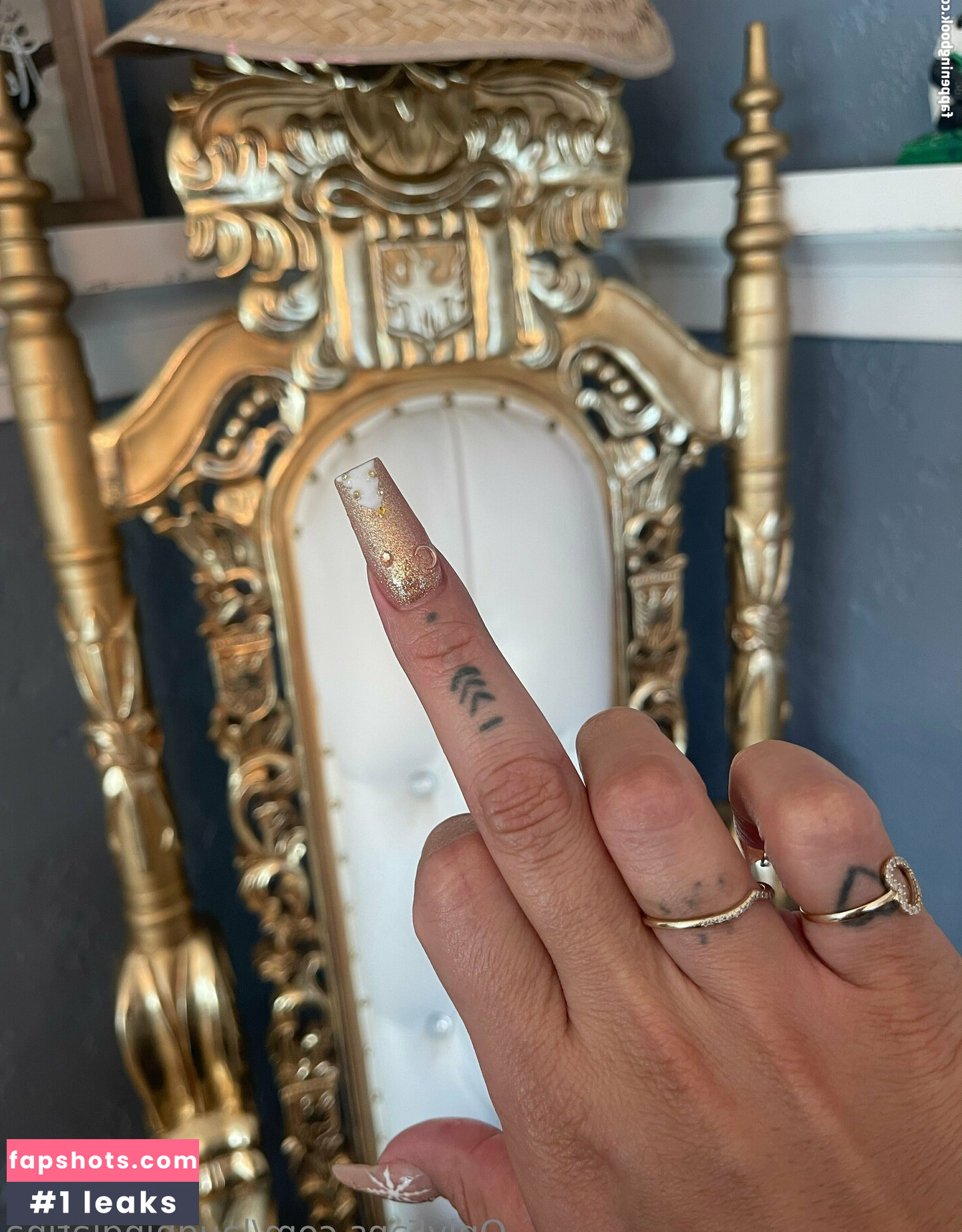 laughinglatina gallery photo #4