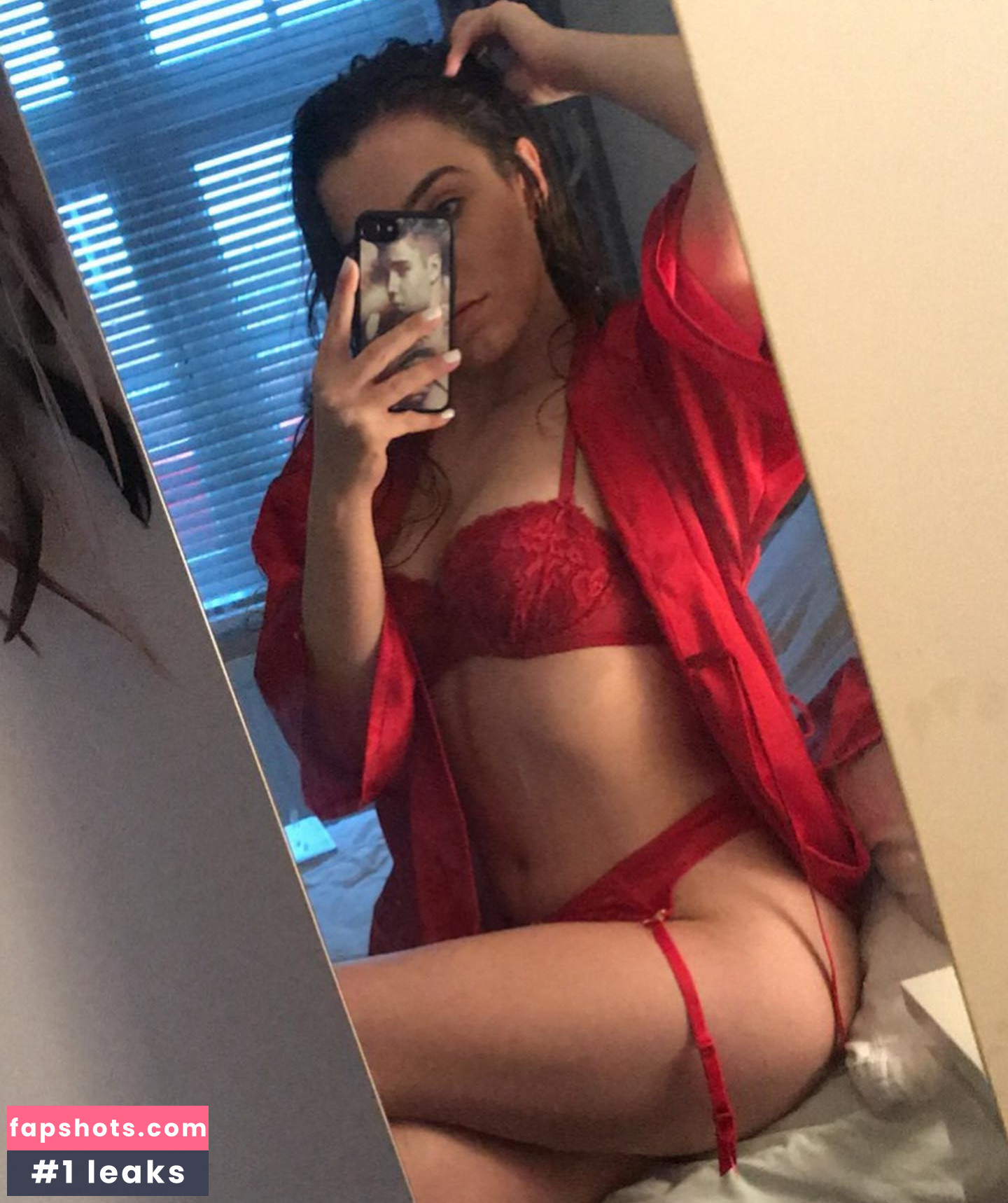 Laur Meaden gallery photo #3