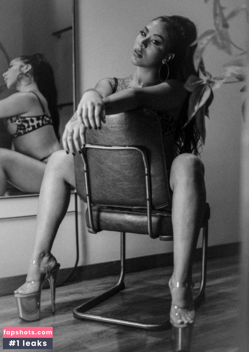 laura_ambar Nude Leaks OnlyFans - Fapshots