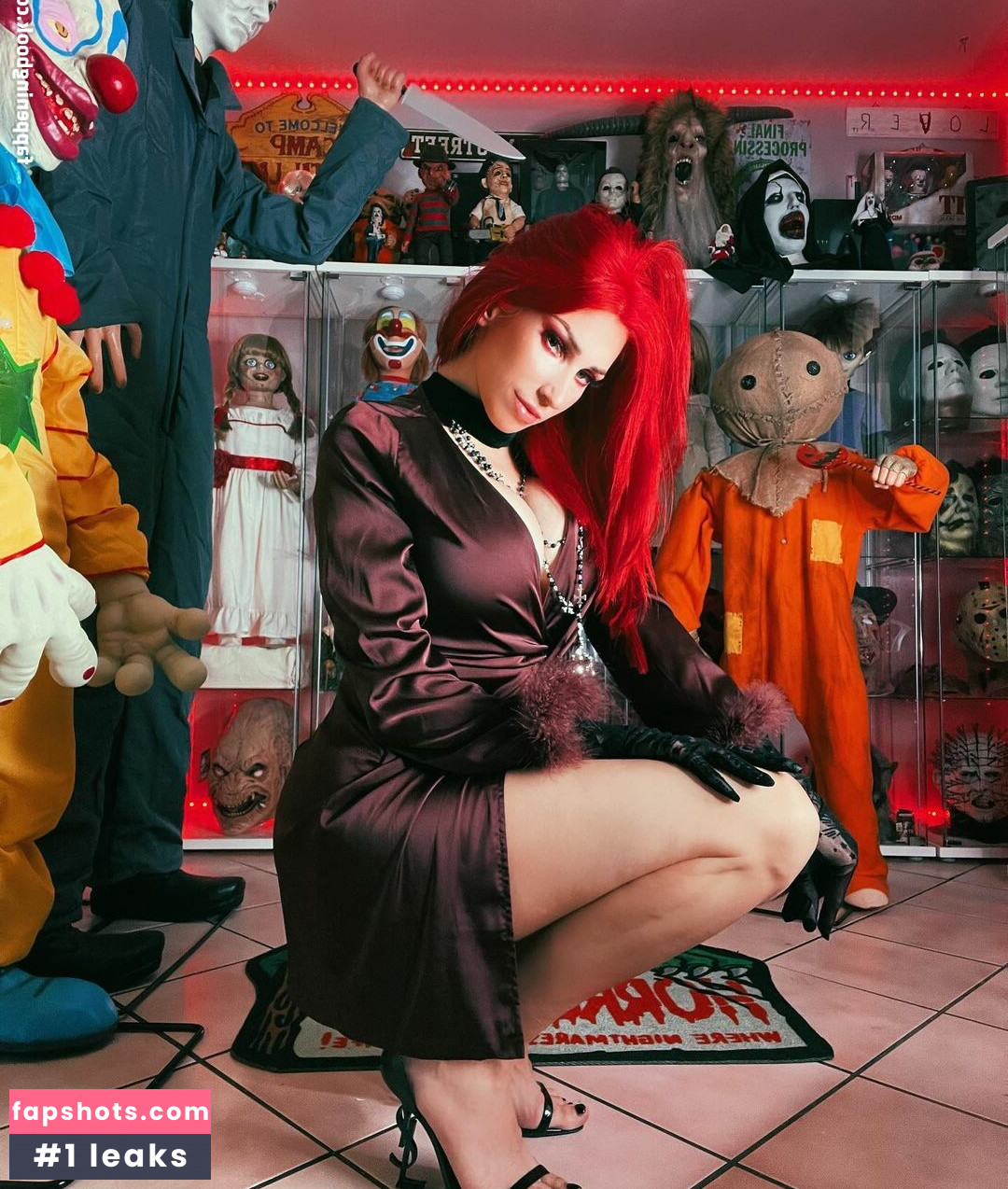 Laura Amuyus gallery photo #26