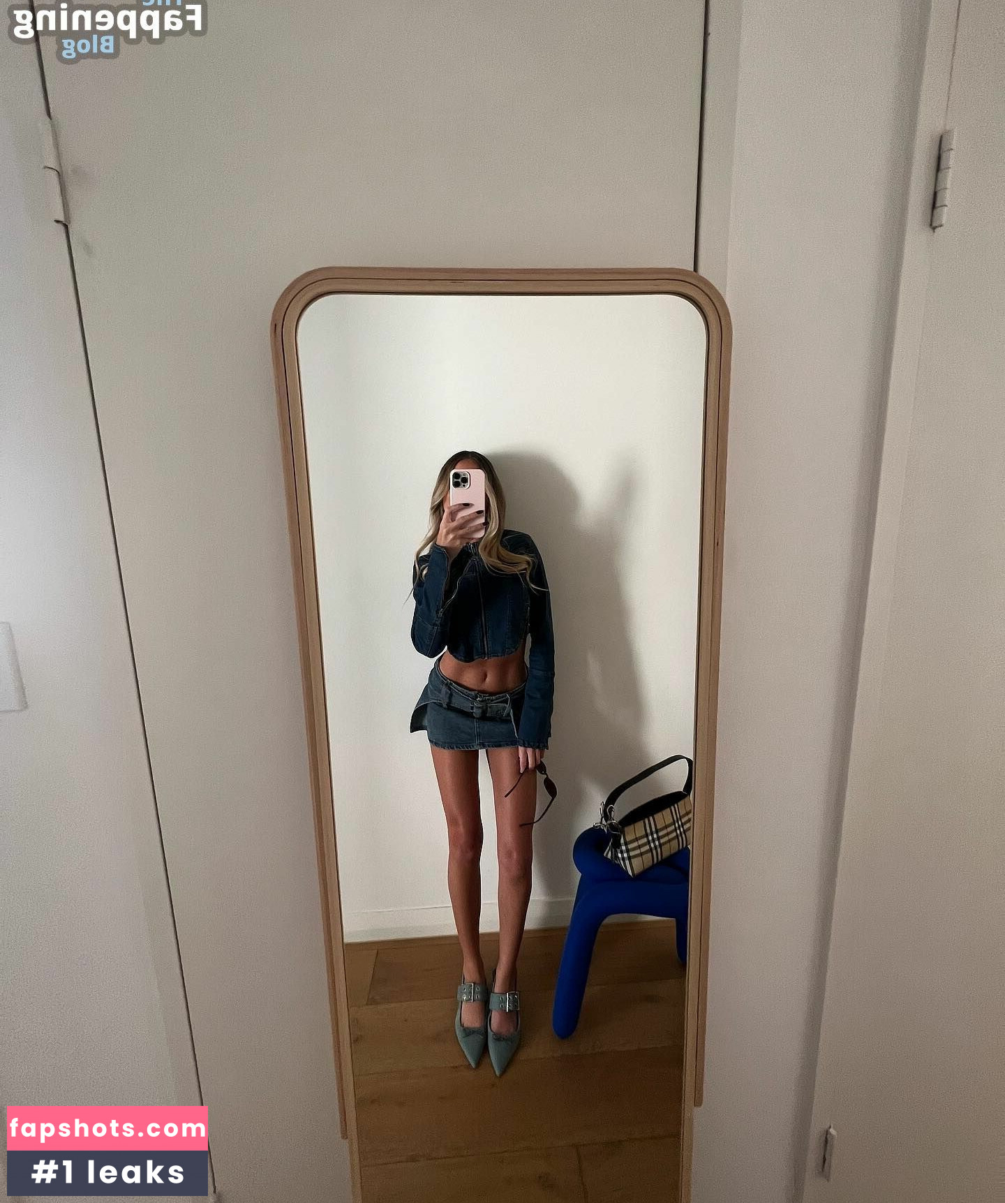 Laura Amy gallery photo #17