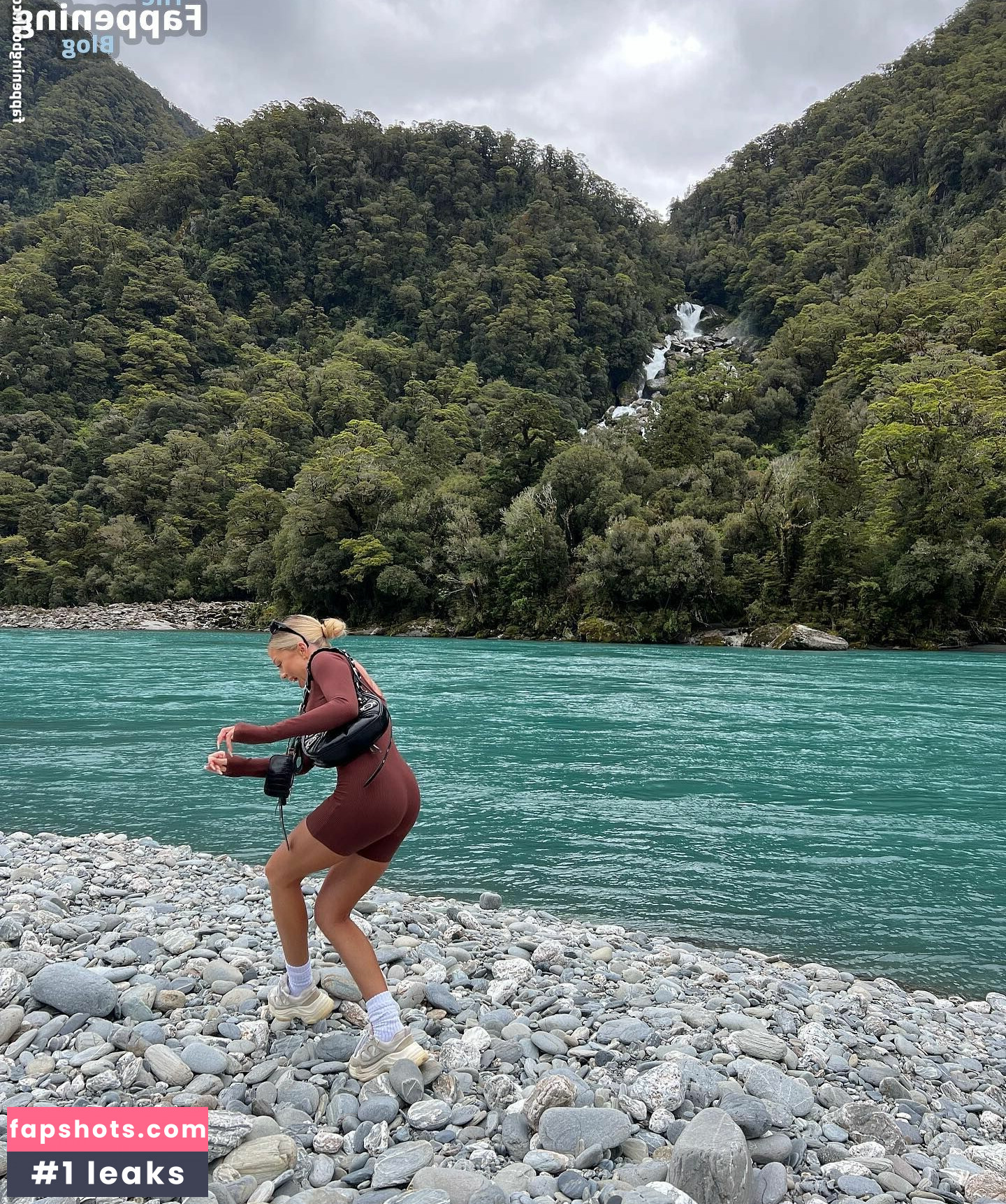 Laura Amy gallery photo #46