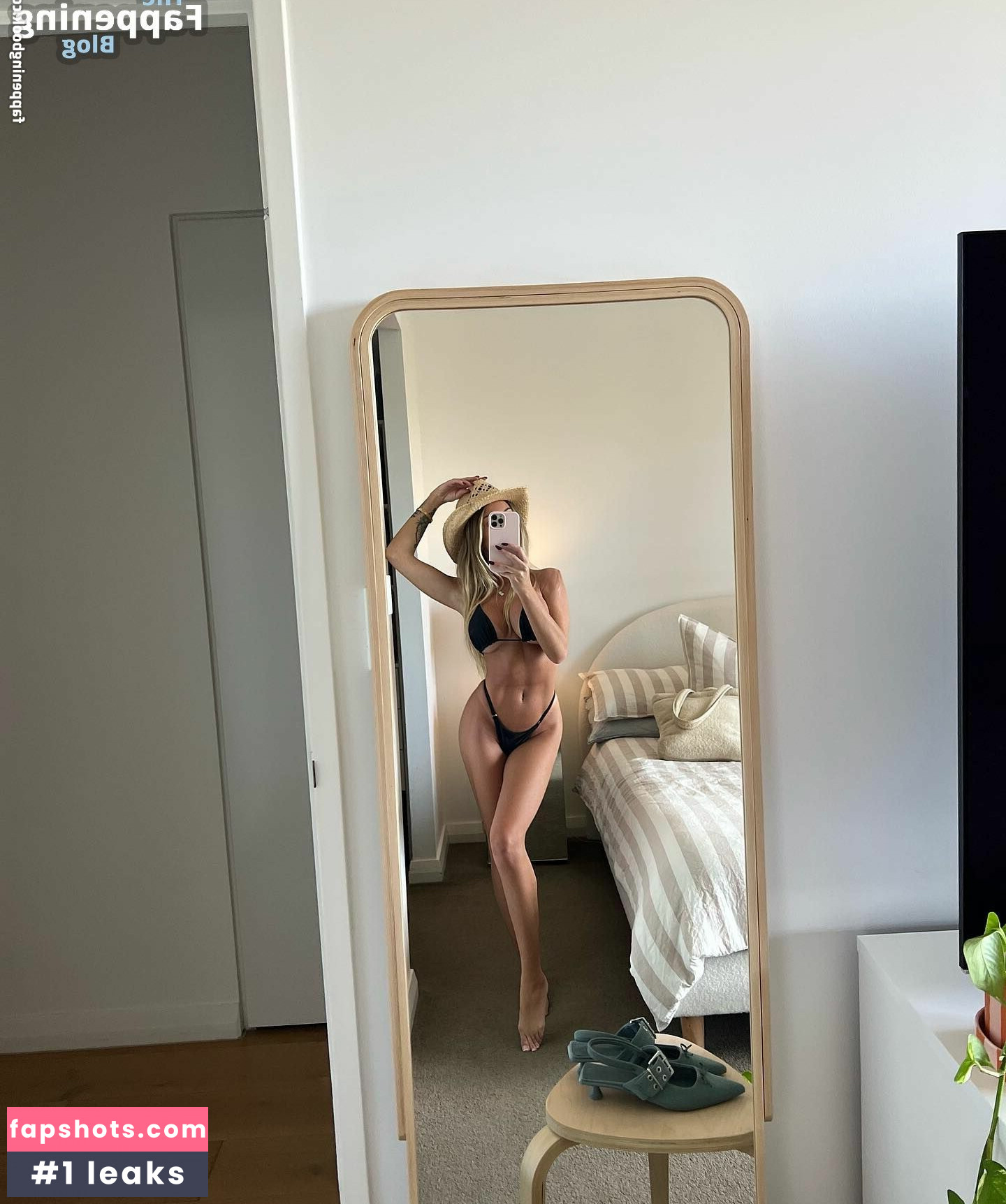 Laura Amy gallery photo #9