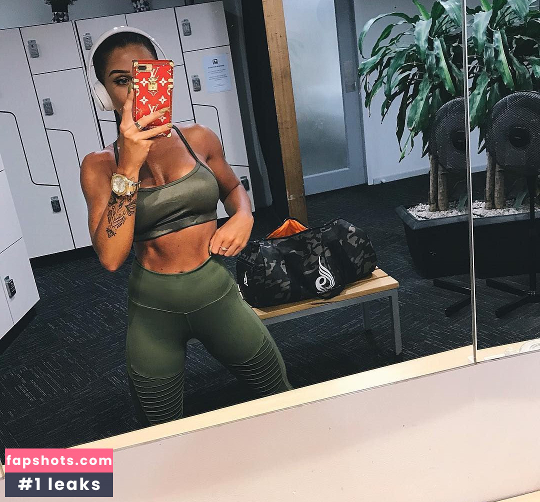 Laura Amy gallery photo #83