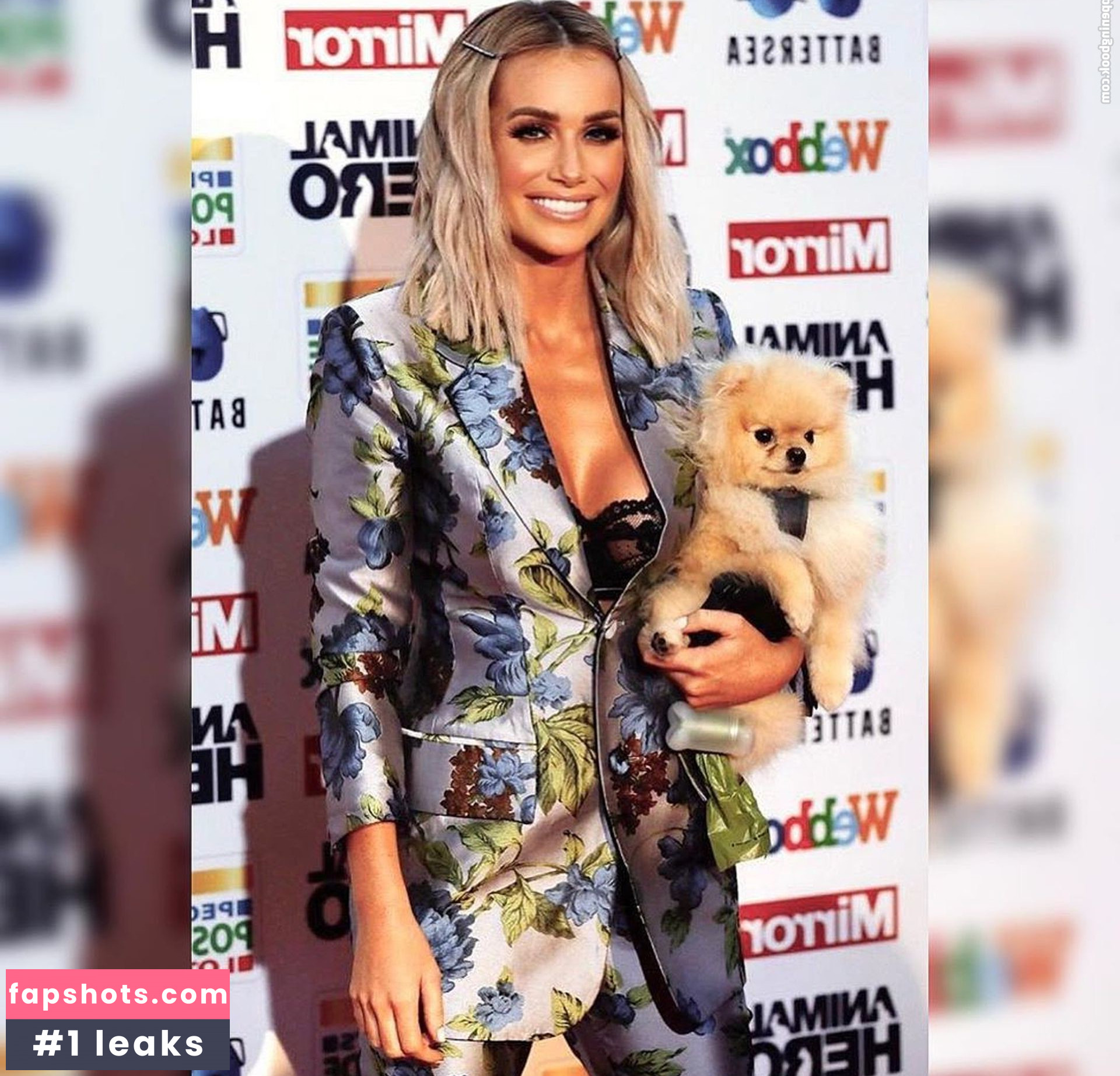 Laura Anderson gallery photo #208