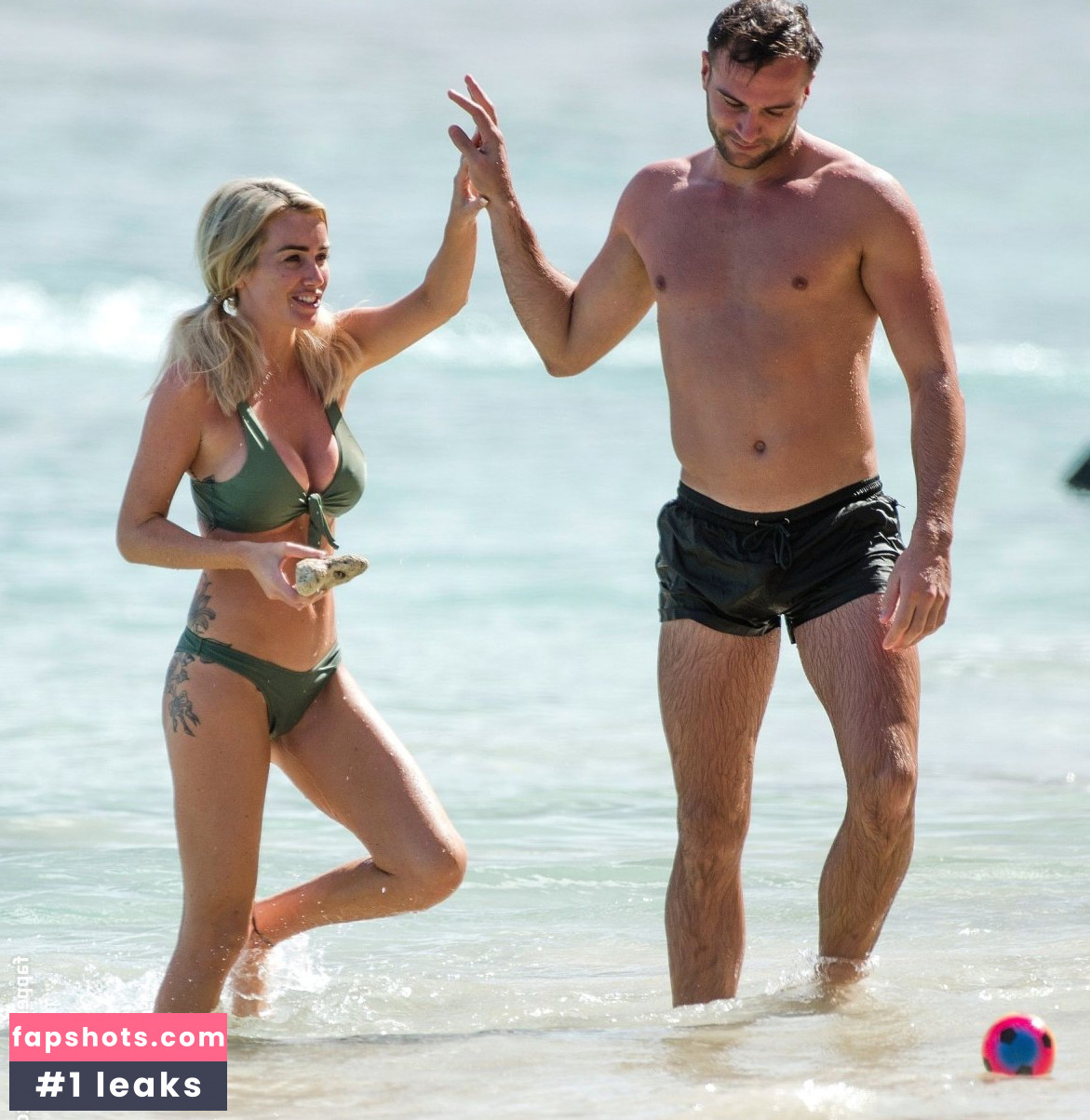 Laura Anderson gallery photo #404