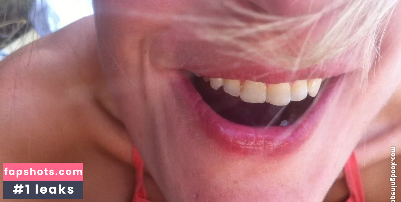 Laura Bach nude babe gallery