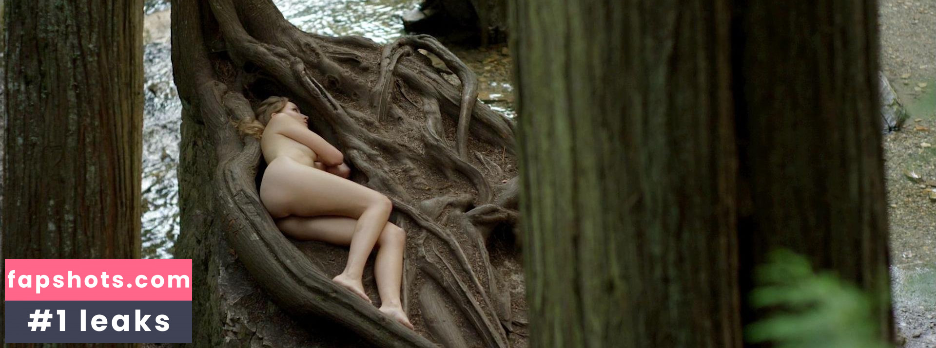 Laura Bilgeri gallery photo #9